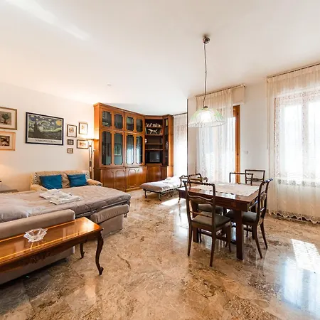 아파트 Residenza Sant'orsola-malpighi